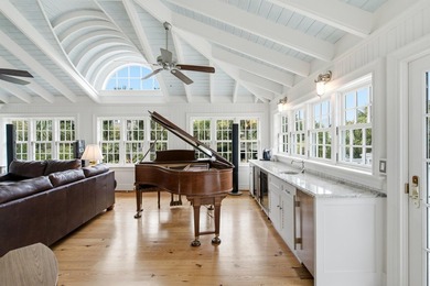 Coastal living meets timeless design at 2668 Bayonne Street - photo 22