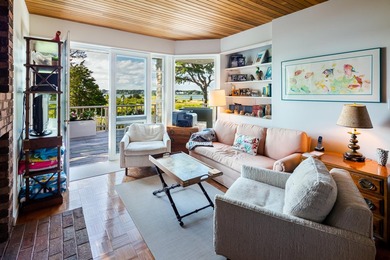 Welcome to ''Point House,'' an extraordinary 5.98-acre - photo 25