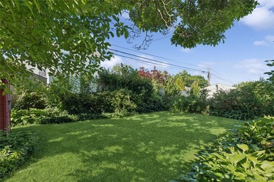 3 bedroom detached ranch with full basement sits midblock on a - photo 27