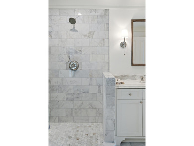 Coastal living meets timeless design at 2668 Bayonne Street - photo 30