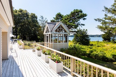 Welcome to ''Point House,'' an extraordinary 5.98-acre - photo 35