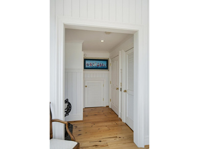 Coastal living meets timeless design at 2668 Bayonne Street - photo 48
