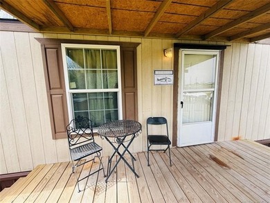 Get yourself to the lake! Your weekend getaway awaits at Belle - photo 3