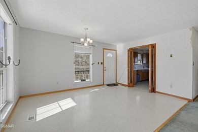 A great multigenerational living home is just waiting for a new - photo 7