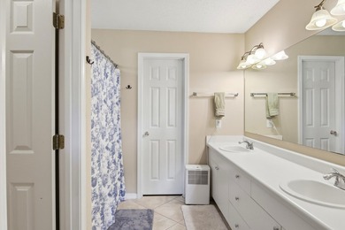 Assumable loan available to VA eligible buyer 4.7% rate.Located - photo 20