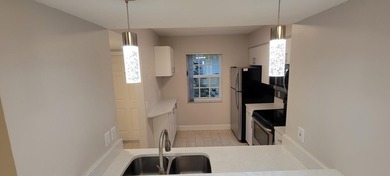 Updated 2B 2B Waterfront Condo in the gated community of Bay - photo 6