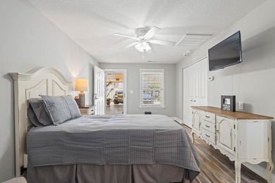 Welcome to coastal living at 4409 Grande Harbour Blvd in the - photo 6