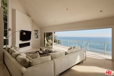 Spectacular Paradise Cove beachfront compound located on the - photo 10