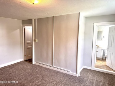 Spacious 4-Bedroom Home in Charming New Berlin!Welcome to this - photo 27