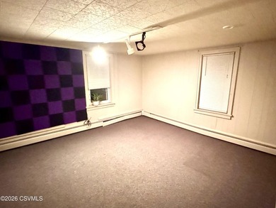 Spacious 4-Bedroom Home in Charming New Berlin!Welcome to this - photo 30