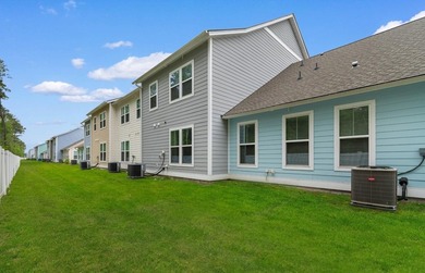If you've been looking for a place in Market Common that just - photo 31