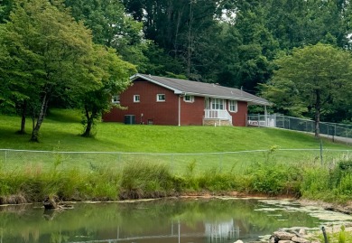 Lake Home For Sale in Somerset, Kentucky