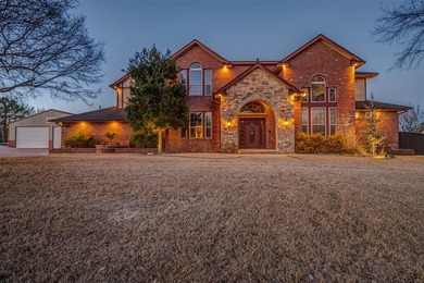 Guthrie Lake Home For Sale in Guthrie Oklahoma