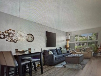 Ideal For Investors! tenants in place 1 Bedroom 1 Bathroom and a - photo 13