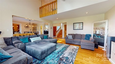 BEAUTIFUL 4 BEDROOM HOME WITH SPECTACULAR GOLF COURSE AND LAKE - photo 14