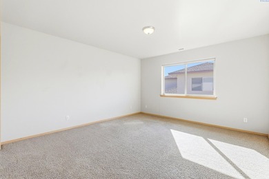 MLS# 291181 Beautifully located near the golf course, parks - photo 14