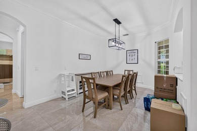 Come see this spectacularly upgraded pool home, the nicest ever - photo 18