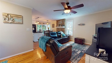 BEAUTIFUL 4 BEDROOM HOME WITH SPECTACULAR GOLF COURSE AND LAKE - photo 22