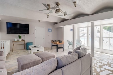 Situated on a generous lot, this beautifully updated 4-bedroom - photo 24
