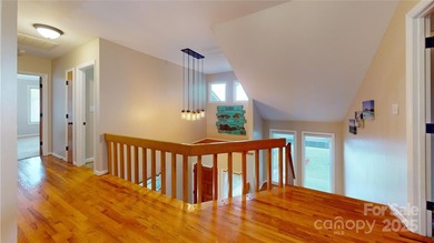 BEAUTIFUL 4 BEDROOM HOME WITH SPECTACULAR GOLF COURSE AND LAKE - photo 27