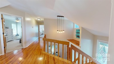 BEAUTIFUL 4 BEDROOM HOME WITH SPECTACULAR GOLF COURSE AND LAKE - photo 31