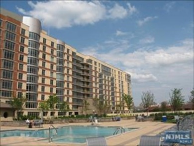 Hudson River Condo For Sale in North Bergen New Jersey