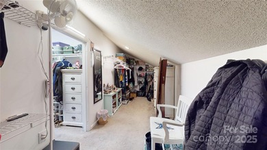 BEAUTIFUL 4 BEDROOM HOME WITH SPECTACULAR GOLF COURSE AND LAKE - photo 41