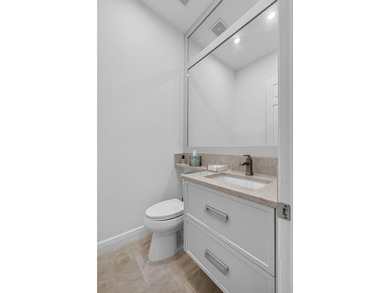 Come see this spectacularly upgraded pool home, the nicest ever - photo 46
