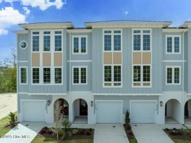 Lake Townhome/Townhouse For Sale in Castle Hayne, North Carolina