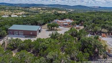 Lake Medina Home For Sale in Lakehills Texas