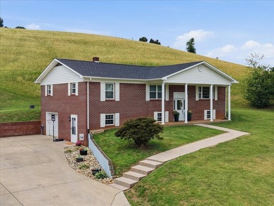 This beautiful brick home sits on more than 24 acres of scenic - photo 3