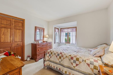 Opportunity to own a 5 bedroom/2 bath home on beautiful Green - photo 28