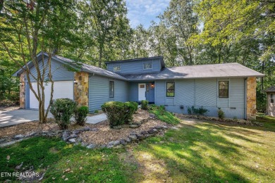 Lake Home For Sale in Crossville, Tennessee