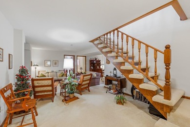 Opportunity to own a 5 bedroom/2 bath home on beautiful Green - photo 33