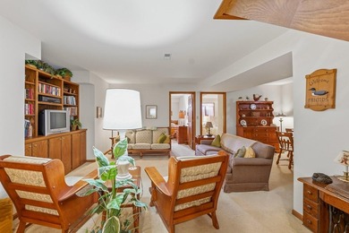 Opportunity to own a 5 bedroom/2 bath home on beautiful Green - photo 36