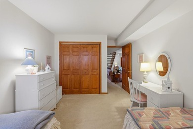 Opportunity to own a 5 bedroom/2 bath home on beautiful Green - photo 41