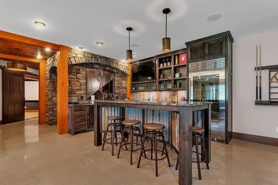 Enjoy the epitome of luxury living on the 16th & 17th hole at - photo 10