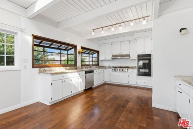 Just steps from the sand, this beautiful triplex sits on a prime - photo 14