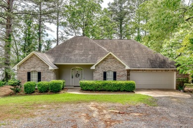 Lake Home Sale Pending in Madison, Mississippi