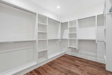 Experience refined new construction by Guerrero Custom Homes at - photo 25