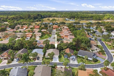 Wel maintained 3BR/2BA home with a 2 car garage in the gated - photo 26