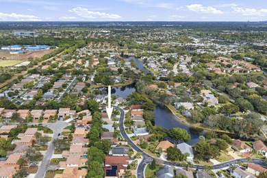 Wel maintained 3BR/2BA home with a 2 car garage in the gated - photo 30