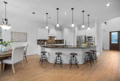 Beautifully maintained and move-in ready home in the highly - photo 10