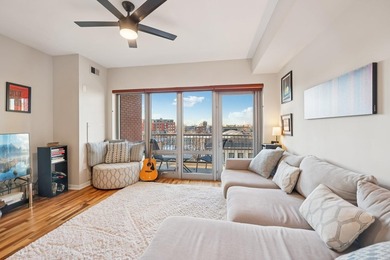 This Skyscape single-level end-unit condo offers the privacy and - photo 2