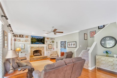 BRAND NEW ROOF WITH TRANSFERRABLE WARRANTY!! Just in time for - photo 14