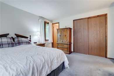OPEN THE DOOR TO EASY ONE-FLOOR LIVING! This well-maintained - photo 19