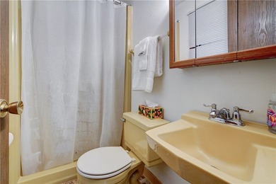 OPEN THE DOOR TO EASY ONE-FLOOR LIVING! This well-maintained - photo 20