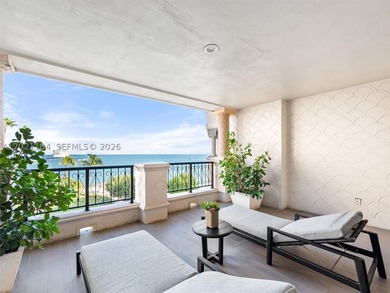 This stunning Oceanside unit on Fisher Island redefines luxury - photo 31