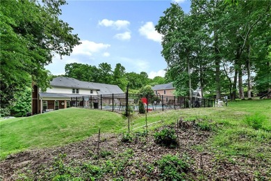 BRAND NEW ROOF WITH TRANSFERRABLE WARRANTY!! Just in time for - photo 41