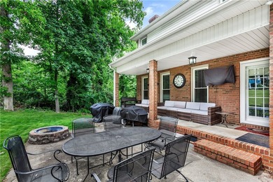 BRAND NEW ROOF WITH TRANSFERRABLE WARRANTY!! Just in time for - photo 42